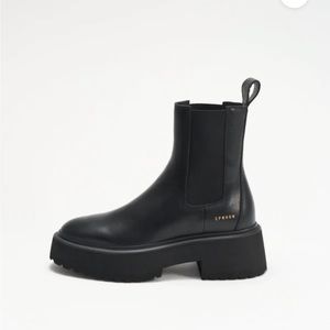 Brand New Enibbana Copenhagen Chelsea Lesther Boots